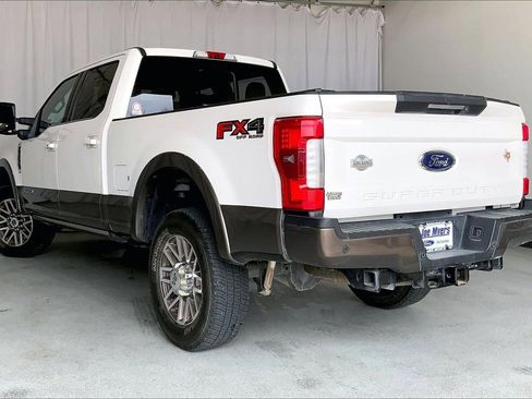 Used 2017 Ford F250 King Ranch w/ King Ranch Ultimate Package image 5