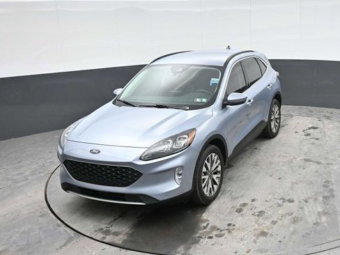 Used 2022 Ford Escape Titanium AWD/4WD image 34