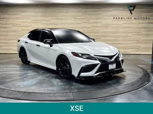 Used 2023 Toyota Camry XSE FWD image 1