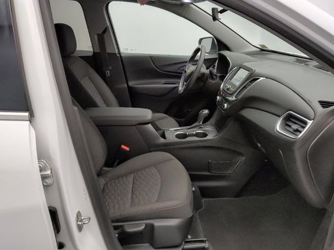 Used 2018 Chevrolet Equinox LT FWD image 21