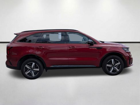 Used 2022 Kia Sorento S w/ Panoramic Sunroof Package FWD image 3