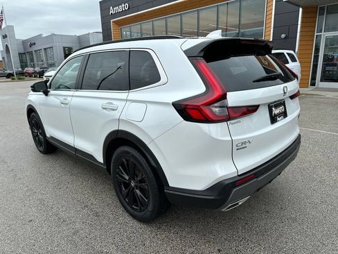 Used 2024 Honda CR-V Sport Touring image 9