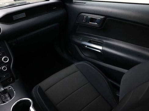 Used 2015 Ford Mustang Coupe image 26