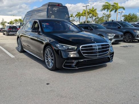 Used 2023 Mercedes-Benz S 500 4MATIC image 3