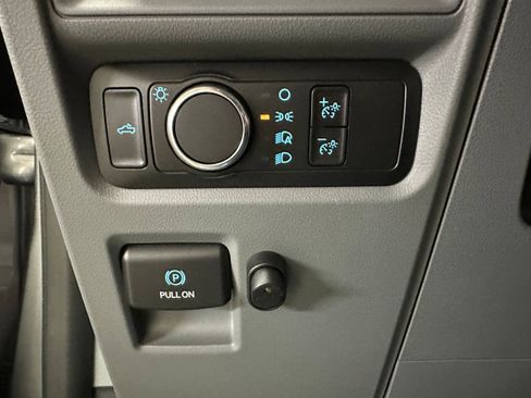 Certified 2022 Ford F150 XL w/ Equipment Group 101A High image 11