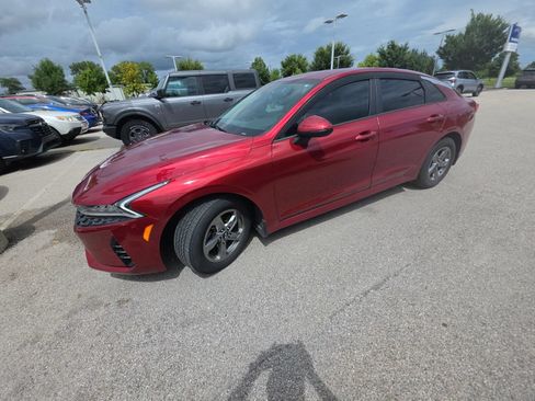 Used 2021 Kia K5 LXS FWD image 8