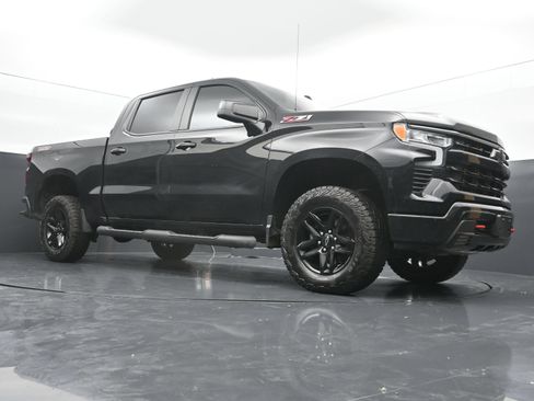 Used 2023 Chevrolet Silverado 1500 LT Trail Boss AWD/4WD image 40