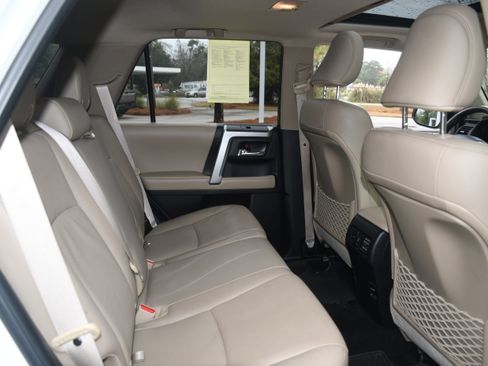 Used 2017 Toyota 4Runner Limited image 20