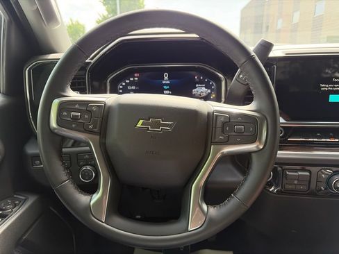 Used 2026 Chevrolet Silverado 1500 RST AWD/4WD image 18