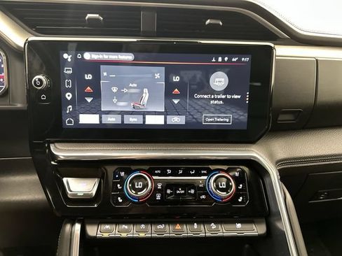 Used 2024 GMC Sierra 1500 Denali w/ Technology Package AWD/4WD image 20