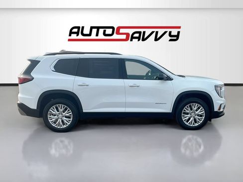 Used 2025 GMC Acadia Elevation w/ Elevation Premium Package AWD/4WD image 8