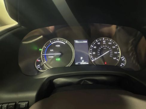 Used 2018 Lexus RX 450h AWD w/ Luxury Package image 27