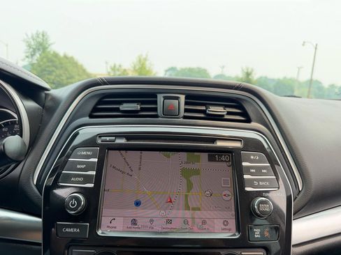 Used 2019 Nissan Maxima 3.5 SV w/ Floor Mat Group FWD image 14