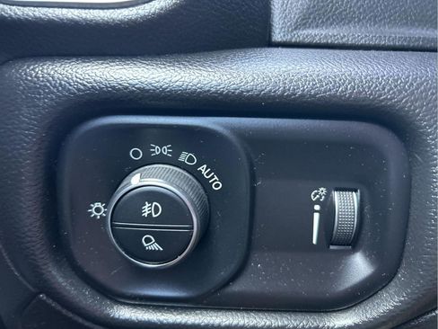 Used 2022 RAM 1500 Big Horn image 25