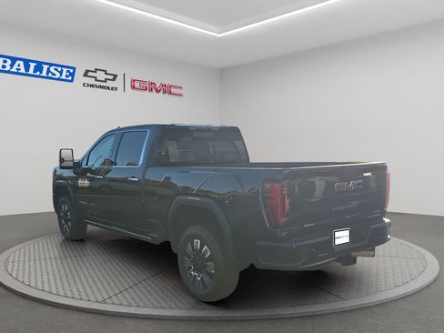 New 2025 GMC Sierra 2500 Denali w/ Denali Reserve Package image 8