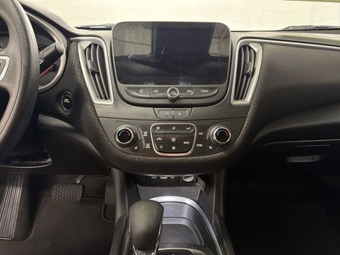 Used 2023 Chevrolet Malibu LT image 22