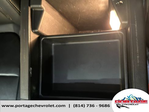 Used 2019 Chevrolet Traverse LT image 28