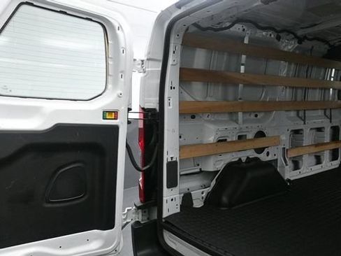 Used 2025 Ford Transit 250 Low Roof w/ Exterior Upgrade Package RWD image 21