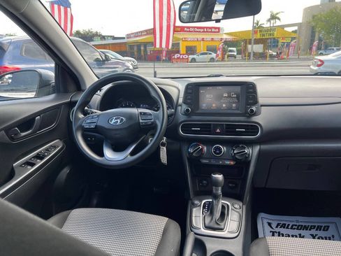 Used 2019 Hyundai Kona SE image 13