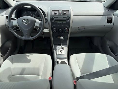 Used 2010 Toyota Corolla FWD image 9