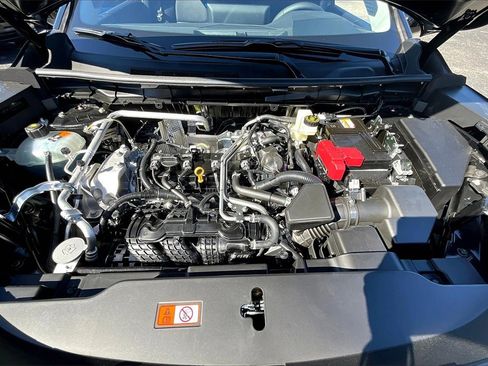 New 2025 Mitsubishi Outlander SE image 11