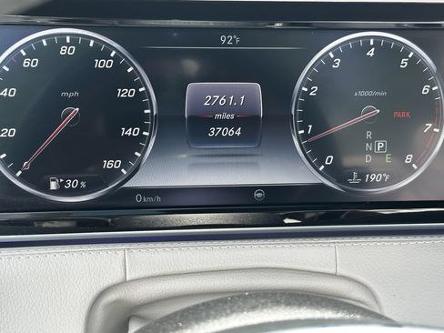 Used 2017 Mercedes-Benz S 550 Cabriolet image 29