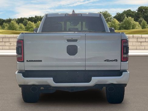 Used 2022 RAM 1500 Laramie AWD/4WD image 4