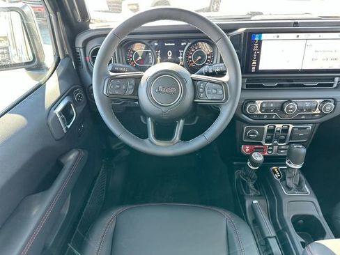 New 2026 Jeep Wrangler Unlimited Rubicon w/ Technology Group image 12