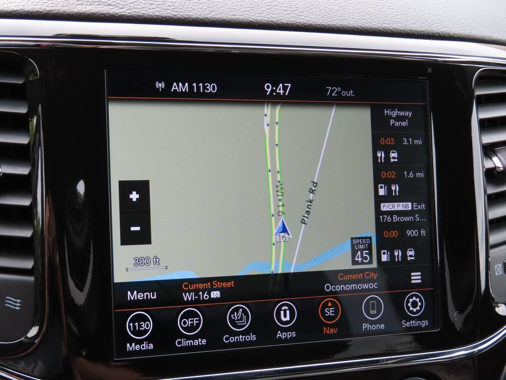 Used 2022 Jeep Grand Cherokee Laredo X AWD/4WD image 7