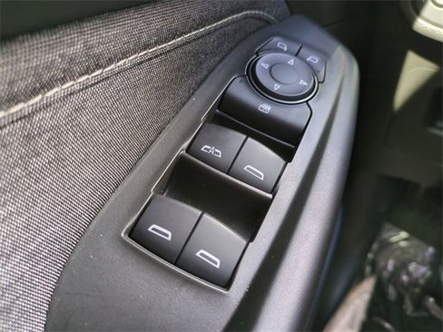 Certified 2021 Chevrolet TrailBlazer ACTIV w/ Technology Package image 28