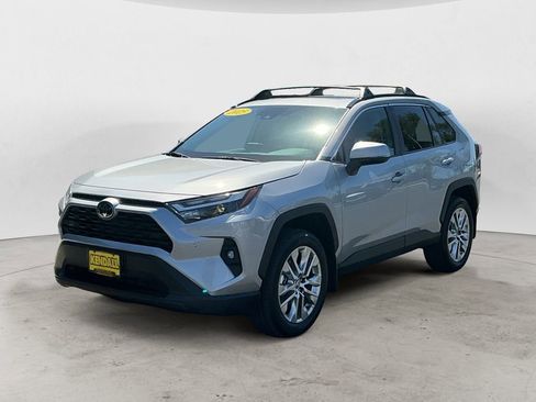 Used 2025 Toyota RAV4 XLE Premium w/ Weather Package AWD/4WD image 3