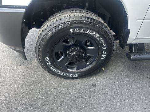 New 2026 RAM 2500 Tradesman AWD/4WD image 11
