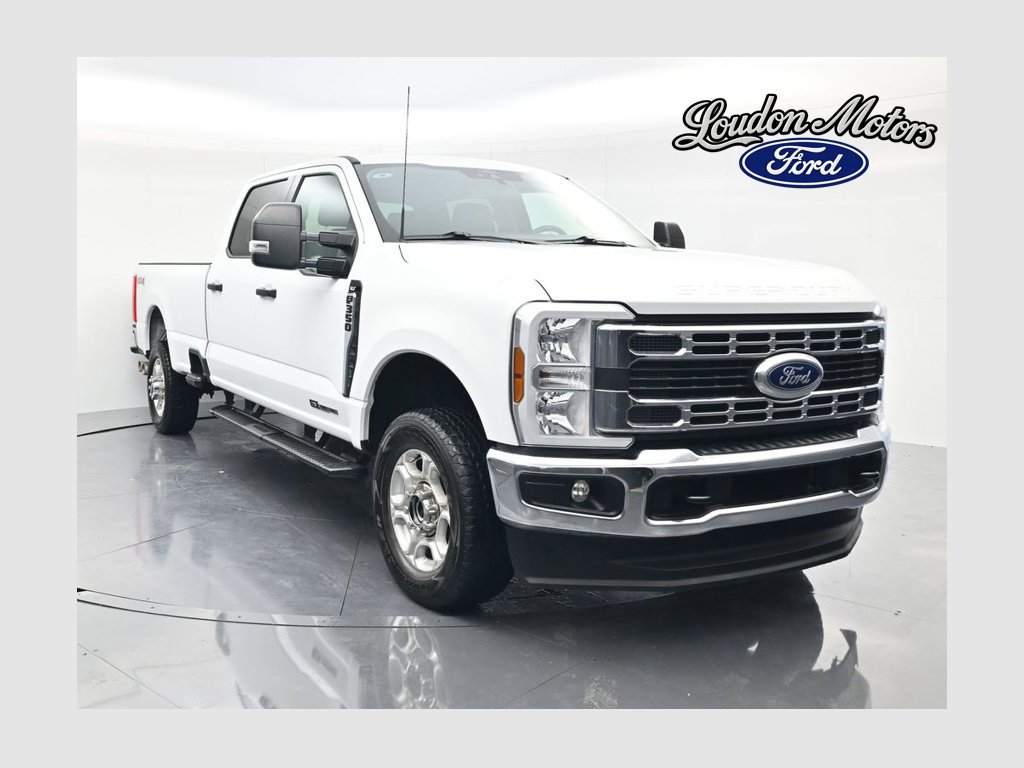 Used 2025 Ford F350 XLT AWD/4WD image 1