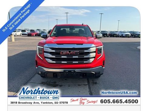 Used 2023 GMC Sierra 1500 SLE AWD/4WD image 3