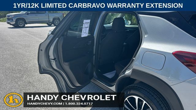 Used 2025 Chevrolet TrailBlazer LT AWD/4WD image 28