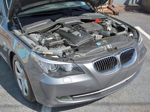 Used 2008 BMW 535xi Sedan w/ Premium Pkg AWD/4WD image 24