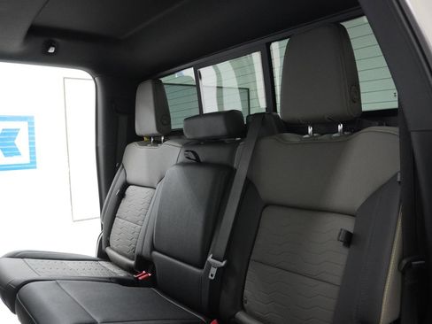 New 2026 Chevrolet Silverado 1500 ZR2 w/ Dark Appearance Package image 33