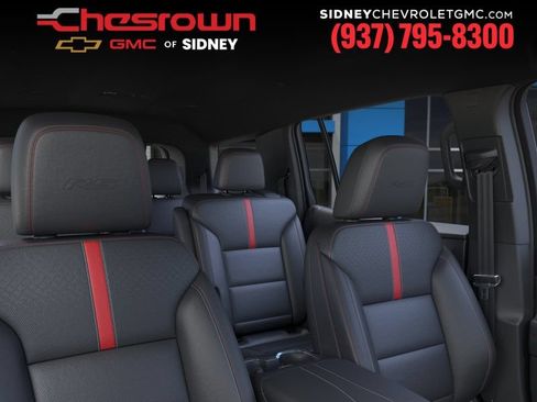 New 2026 Chevrolet Traverse RS w/ LPO, Floor Liner Package AWD/4WD image 24