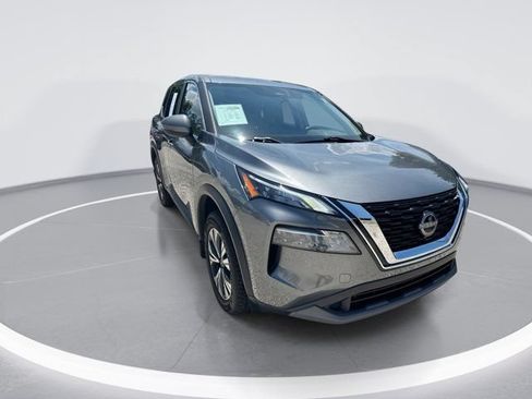 Used 2023 Nissan Rogue SV FWD image 4