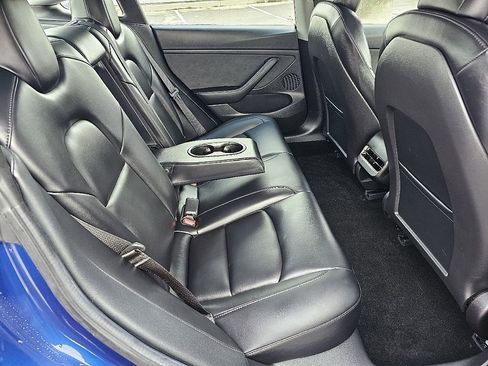 Used 2021 Tesla Model 3 Standard Range Plus image 20
