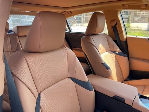 New 2025 Lexus ES 350 Ultra Luxury image 18