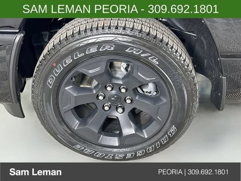 New 2026 RAM 1500 Express AWD/4WD image 27