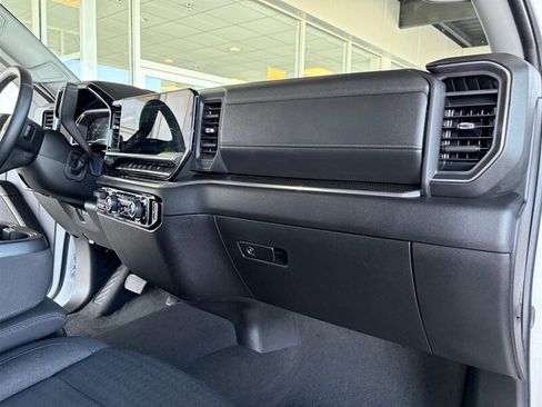Used 2025 Chevrolet Silverado 2500 LT w/ Convenience Package AWD/4WD image 25