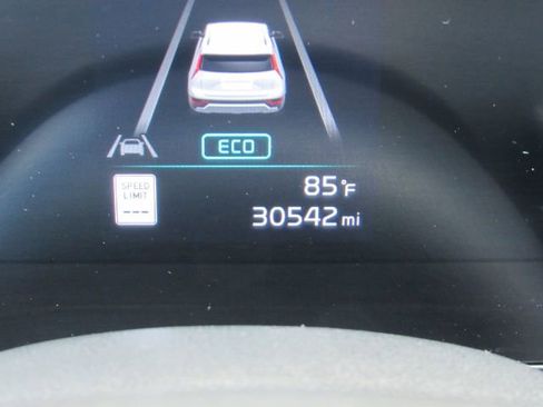 Used 2023 Kia Niro EX Touring image 42