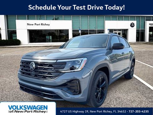 New 2026 Volkswagen Atlas Cross Sport SEL R-Line AWD/4WD image 1
