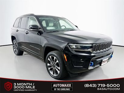 Used 2022 Jeep Grand Cherokee Overland w/ Advanced Protech Group III