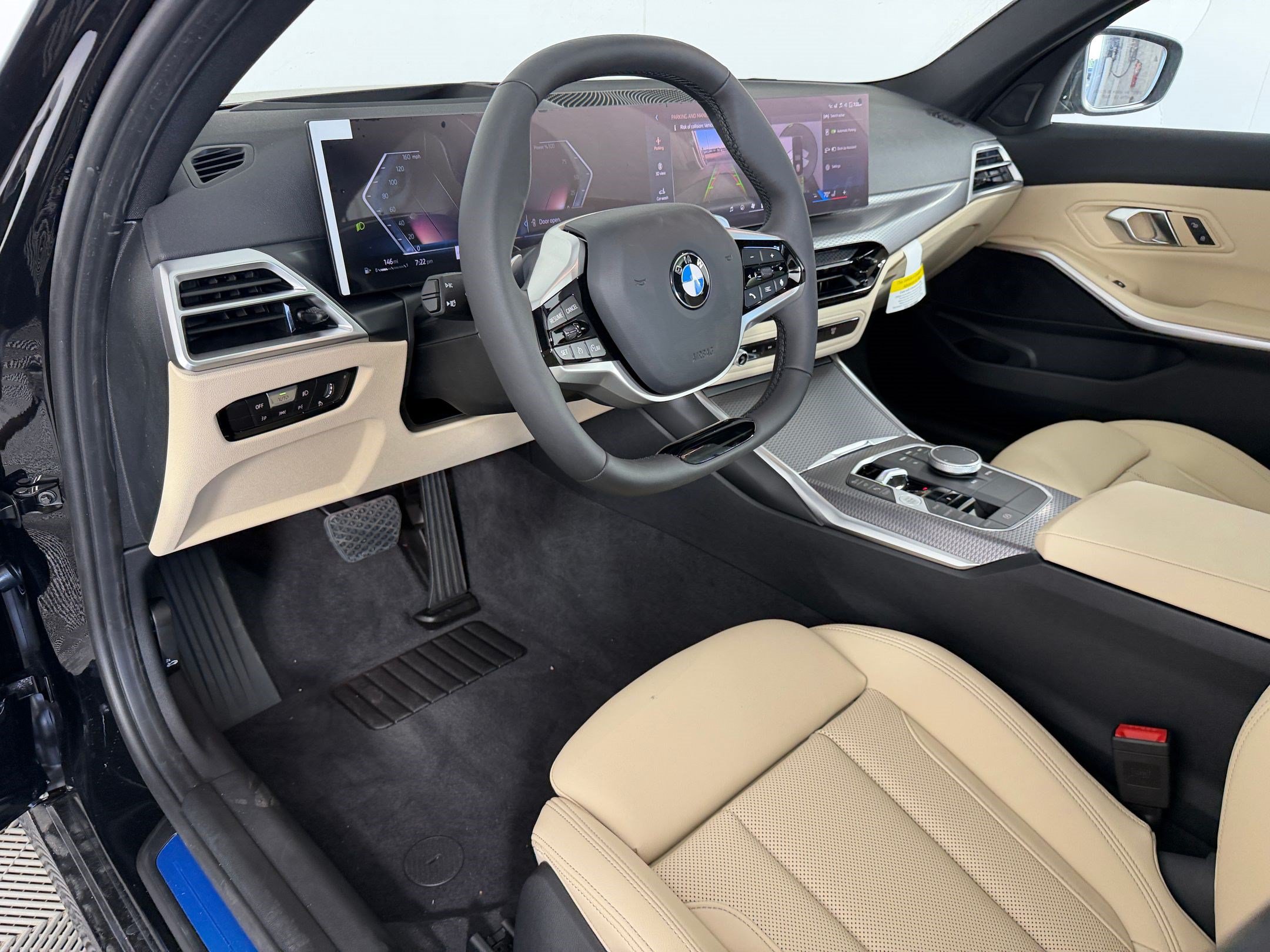 Used 2026 BMW 330i Sedan w/ Premium Package RWD image 4