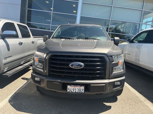 Used 2016 Ford F150 XLT w/ Equipment Group 302A Luxury AWD/4WD image 2