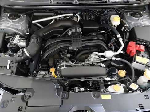 Used 2025 Subaru Crosstrek 2.0i Premium image 34