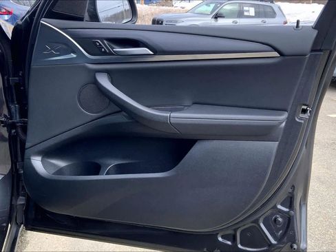 Used 2024 BMW X3 xDrive30i image 23